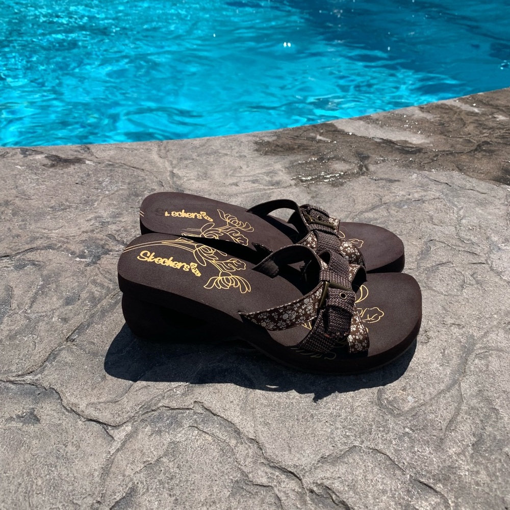 Skechers  Sandals